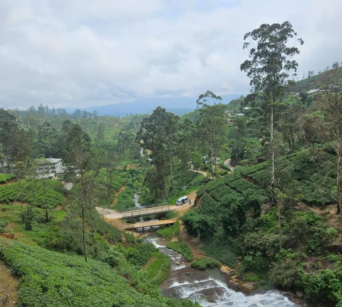 Lake Ridge Rest, Nuwara Eliya 0*,